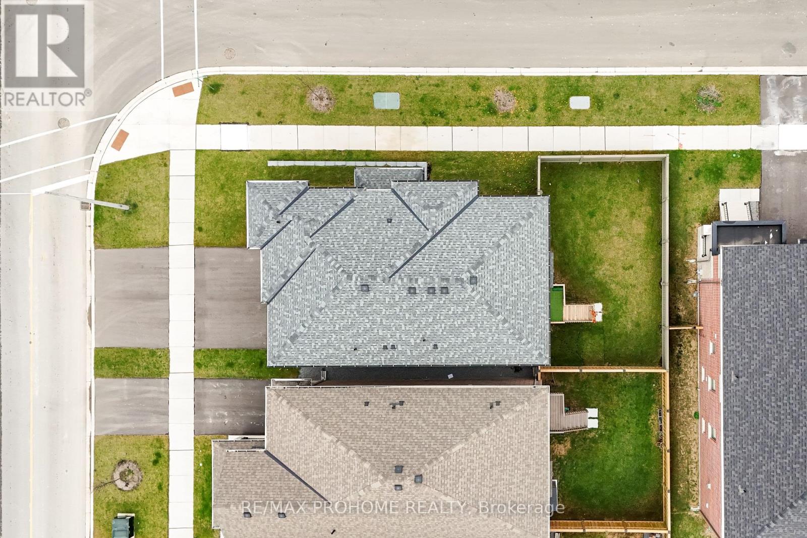 1 Frederick Roman Avenue, Markham, Ontario L6C 3R7 - Photo 45 - N12548634