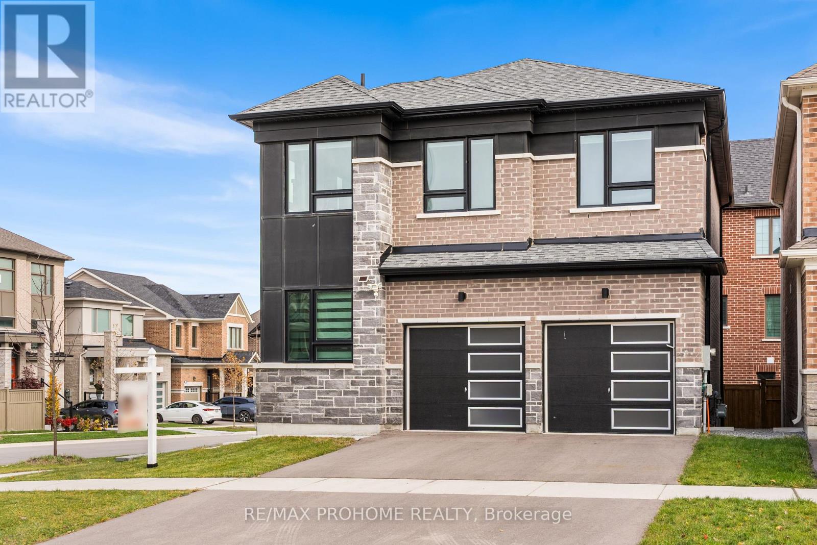 1 Frederick Roman Avenue, Markham, Ontario L6C 3R7 - Photo 5 - N12548634