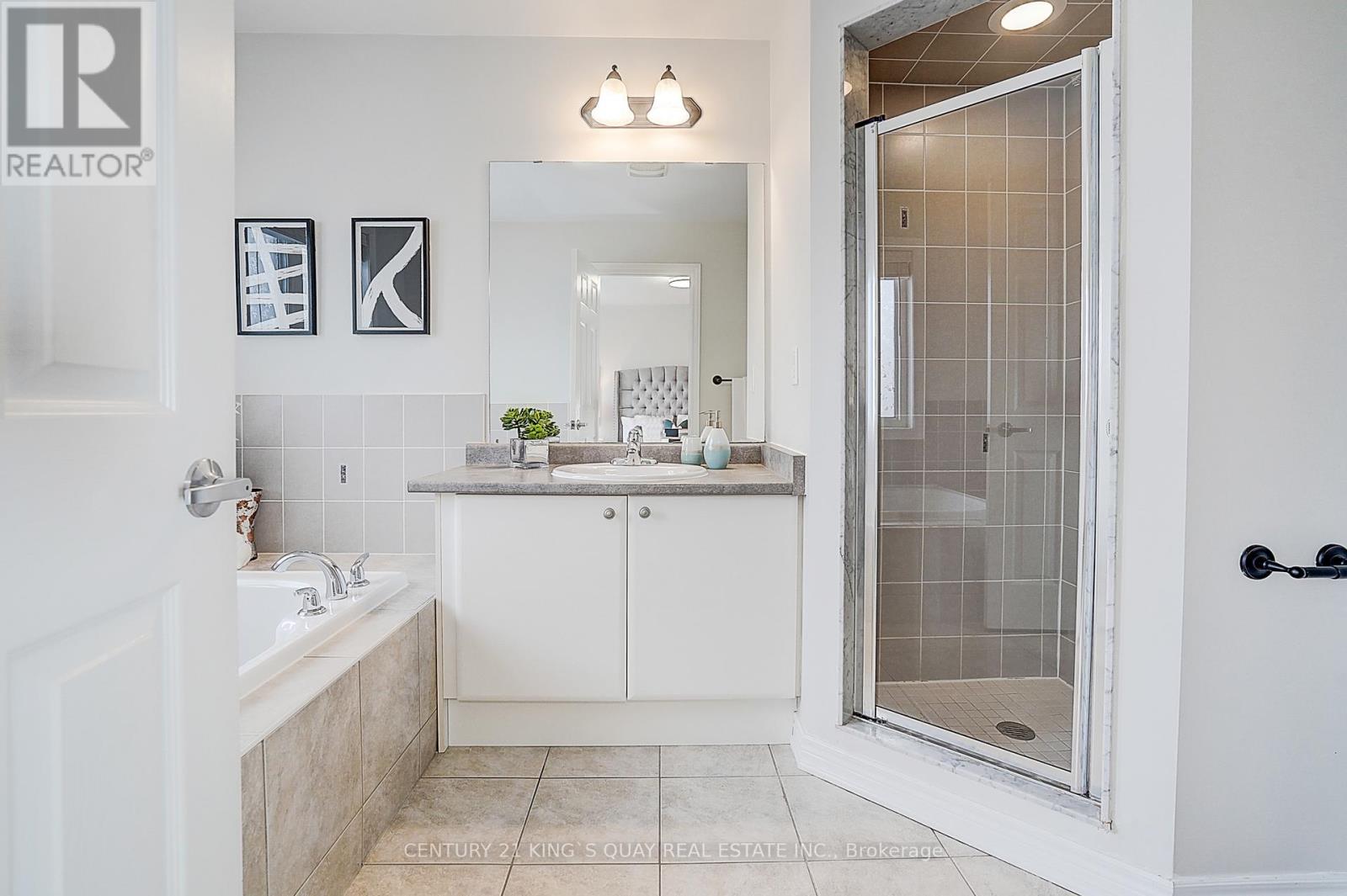 16 Pisanelli Avenue, Markham, Ontario L6C 0H5 - Photo 29 - N12548688