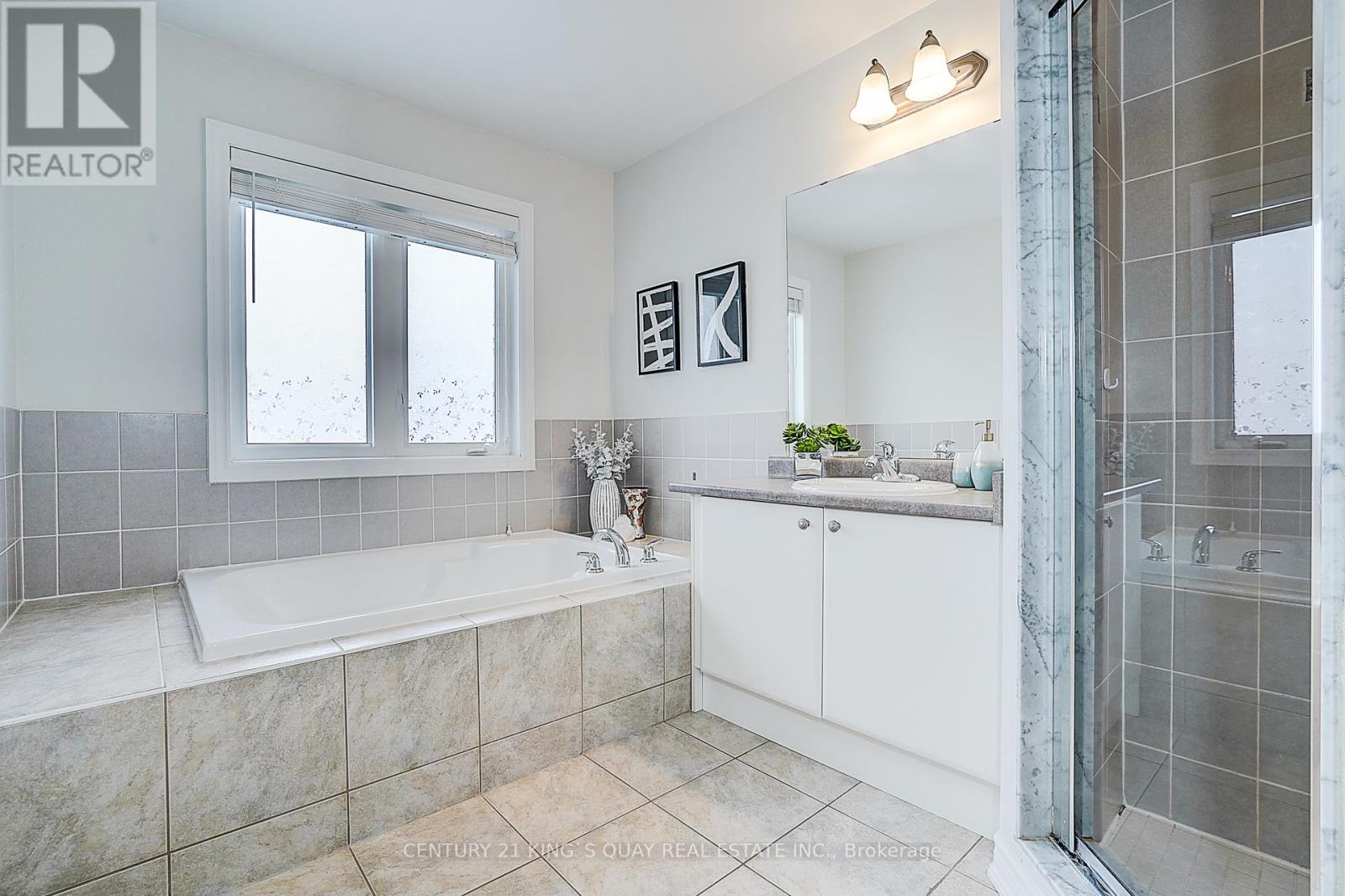 16 Pisanelli Avenue, Markham, Ontario L6C 0H5 - Photo 30 - N12548688