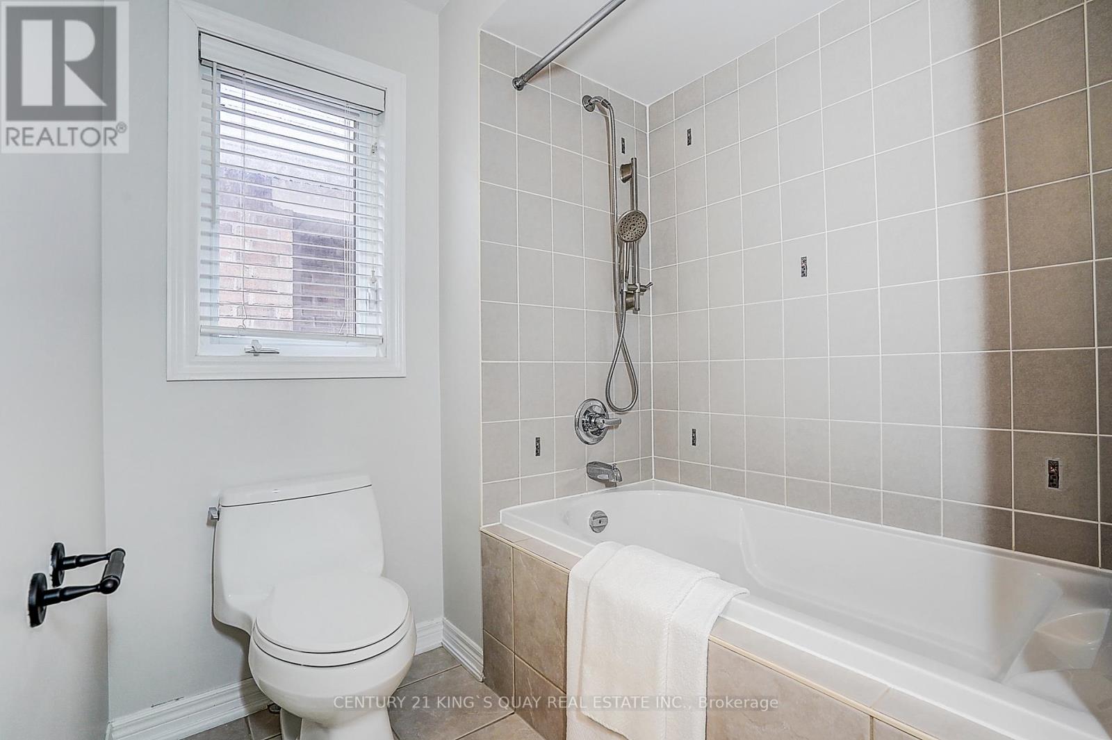 16 Pisanelli Avenue, Markham, Ontario L6C 0H5 - Photo 38 - N12548688