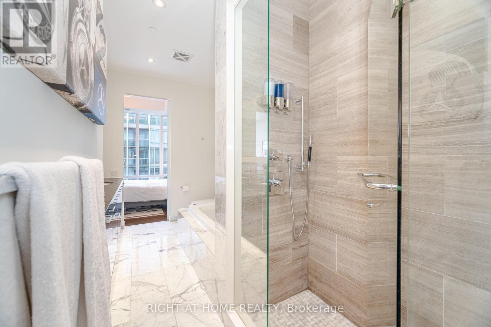 3005 - 88 Park Lawn Road, Toronto, Ontario  M8Y 0B5 - Photo 27 - W12548682