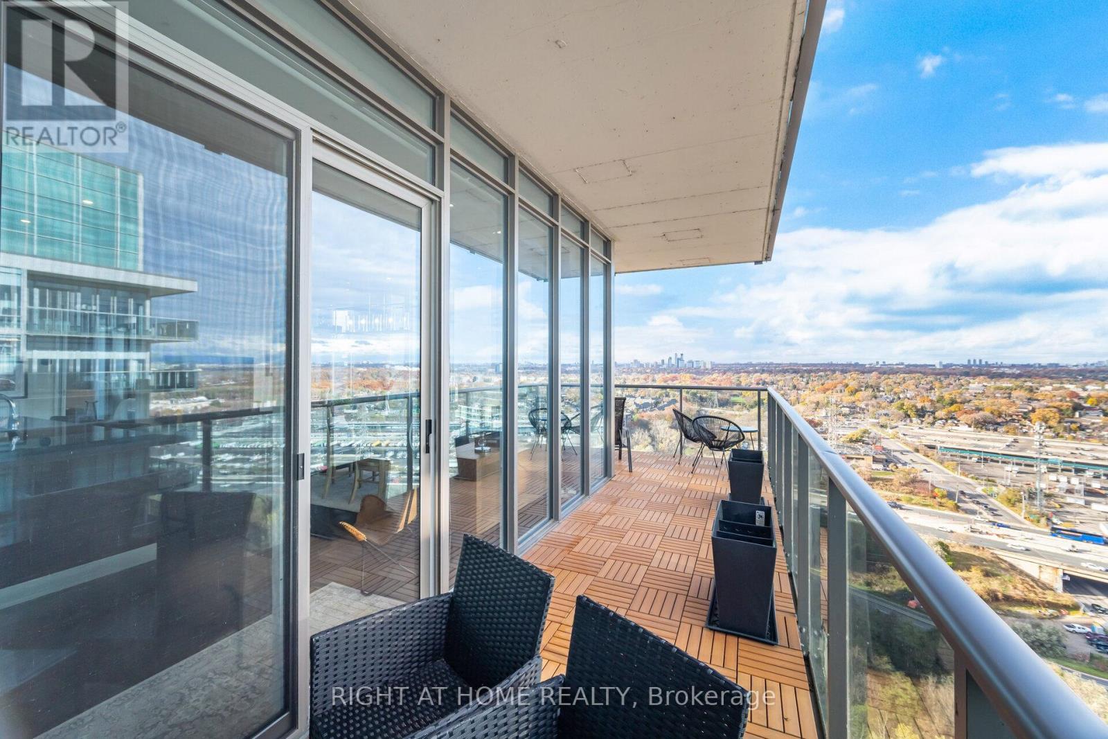 3005 - 88 Park Lawn Road, Toronto, Ontario  M8Y 0B5 - Photo 33 - W12548682