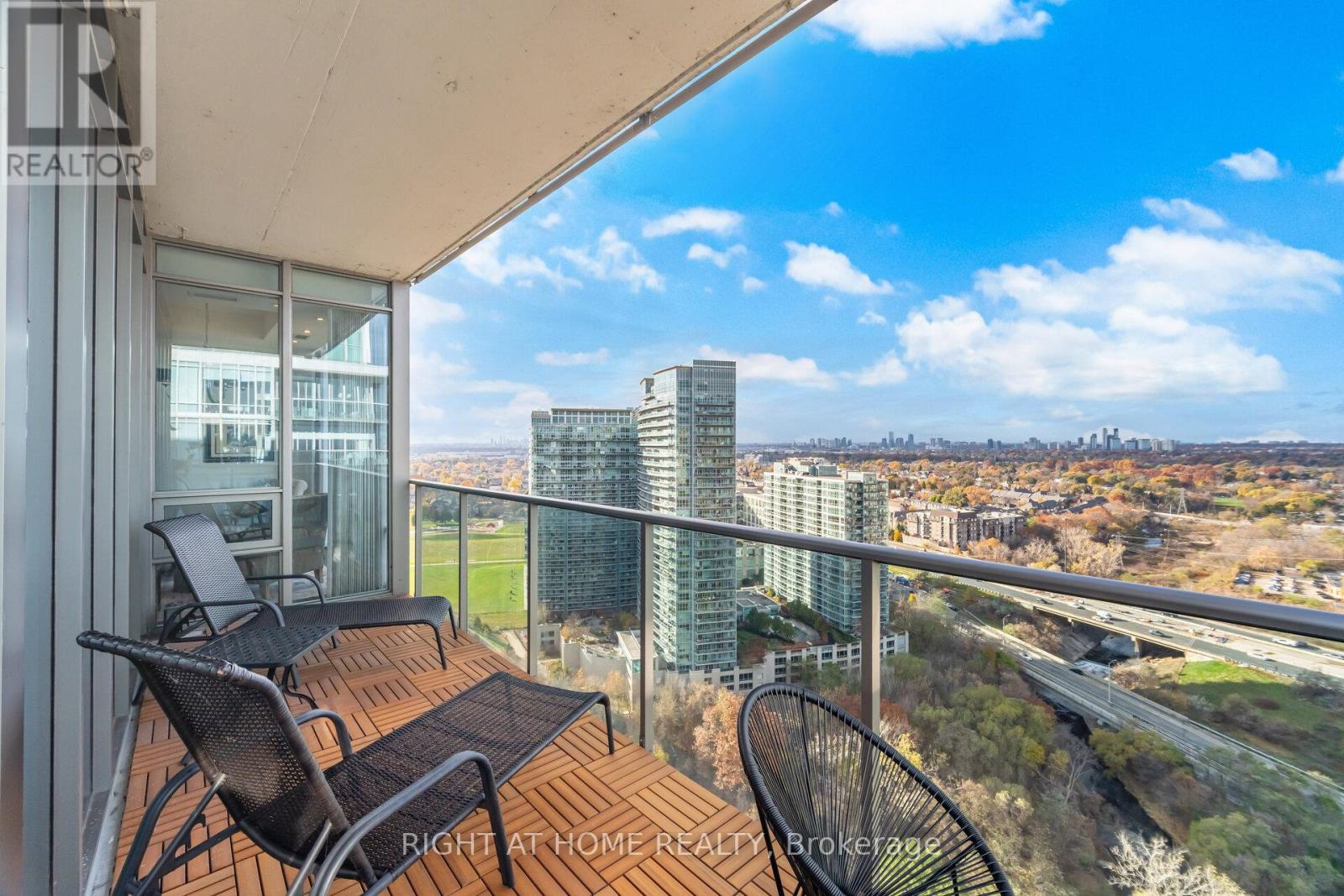 3005 - 88 Park Lawn Road, Toronto, Ontario  M8Y 0B5 - Photo 34 - W12548682