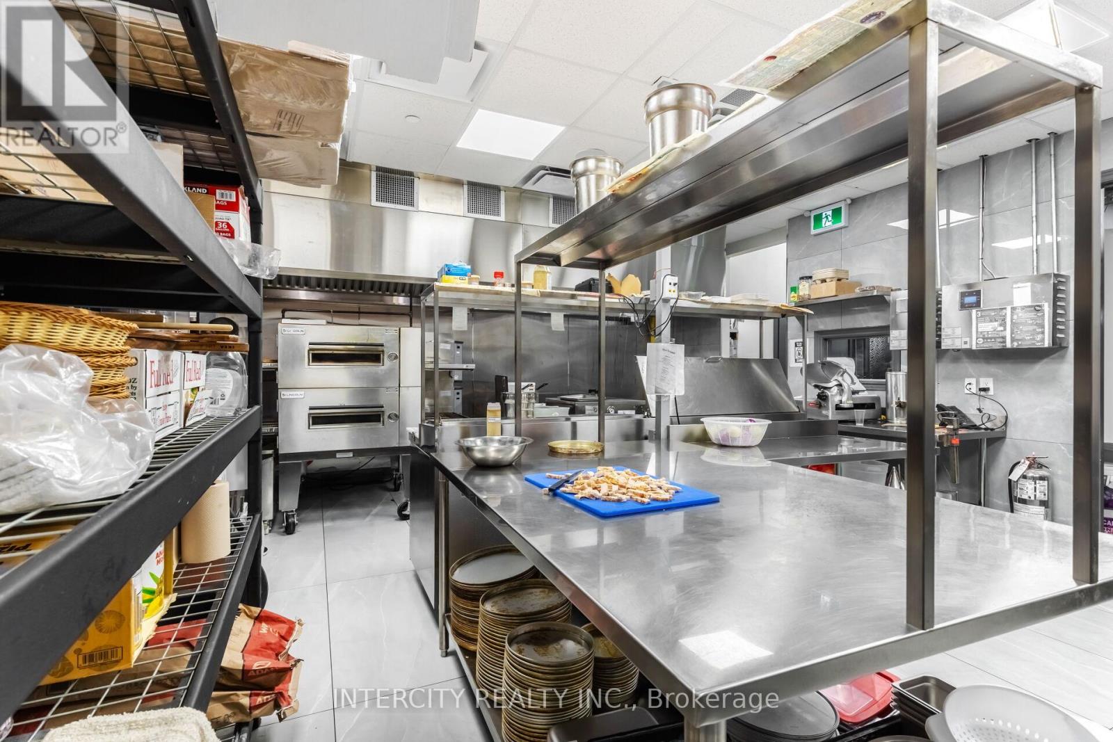 C-101 - 9280 Goreway Drive, Brampton, Ontario  L6P 4N1 - Photo 24 - W12548698