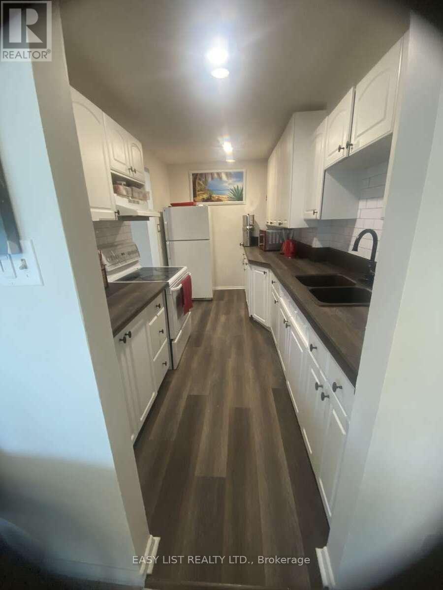 246 Romulus Private, Ottawa, Ontario  K1K 3Y2 - Photo 10 - X12200377