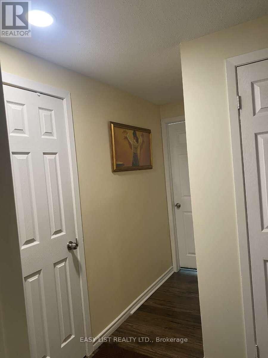 246 Romulus Private, Ottawa, Ontario  K1K 3Y2 - Photo 22 - X12200377