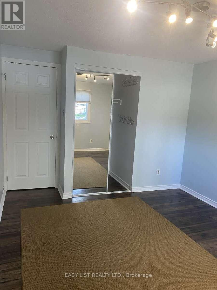 246 Romulus Private, Ottawa, Ontario  K1K 3Y2 - Photo 32 - X12200377