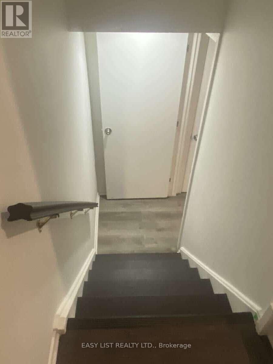 246 Romulus Private, Ottawa, Ontario  K1K 3Y2 - Photo 37 - X12200377