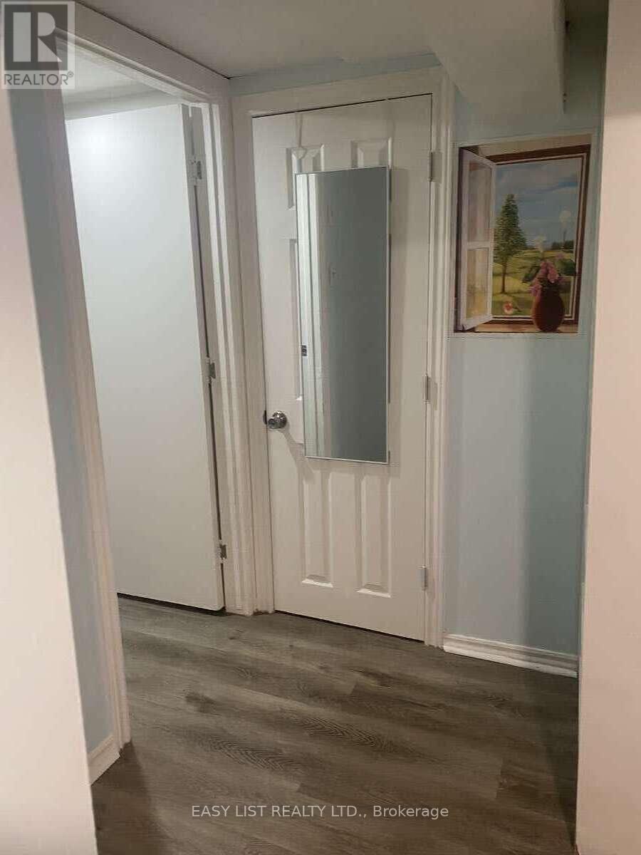 246 Romulus Private, Ottawa, Ontario  K1K 3Y2 - Photo 38 - X12200377