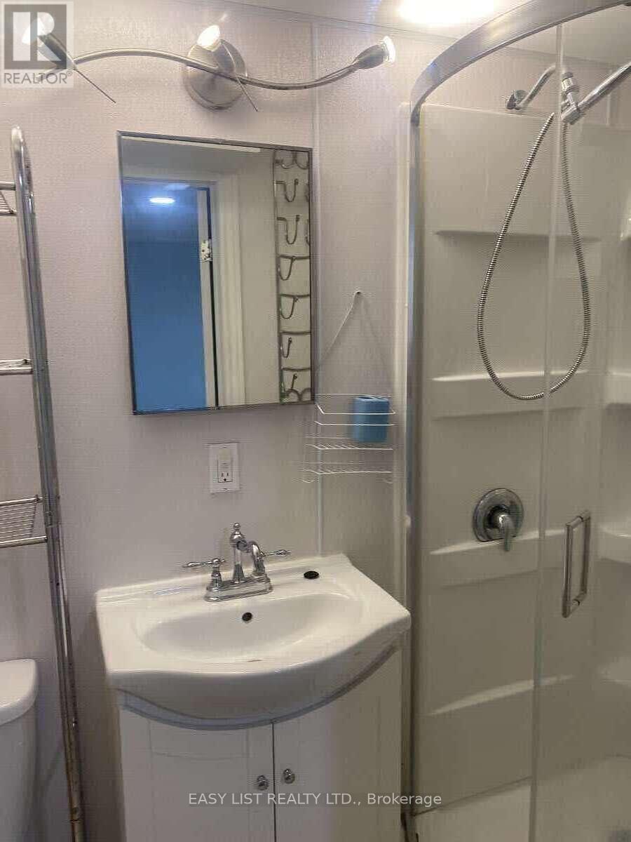 246 Romulus Private, Ottawa, Ontario  K1K 3Y2 - Photo 42 - X12200377