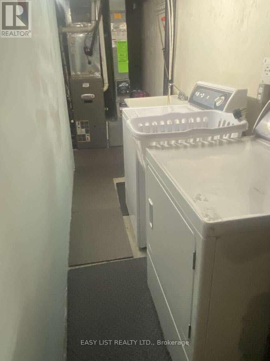 246 Romulus Private, Ottawa, Ontario  K1K 3Y2 - Photo 48 - X12200377