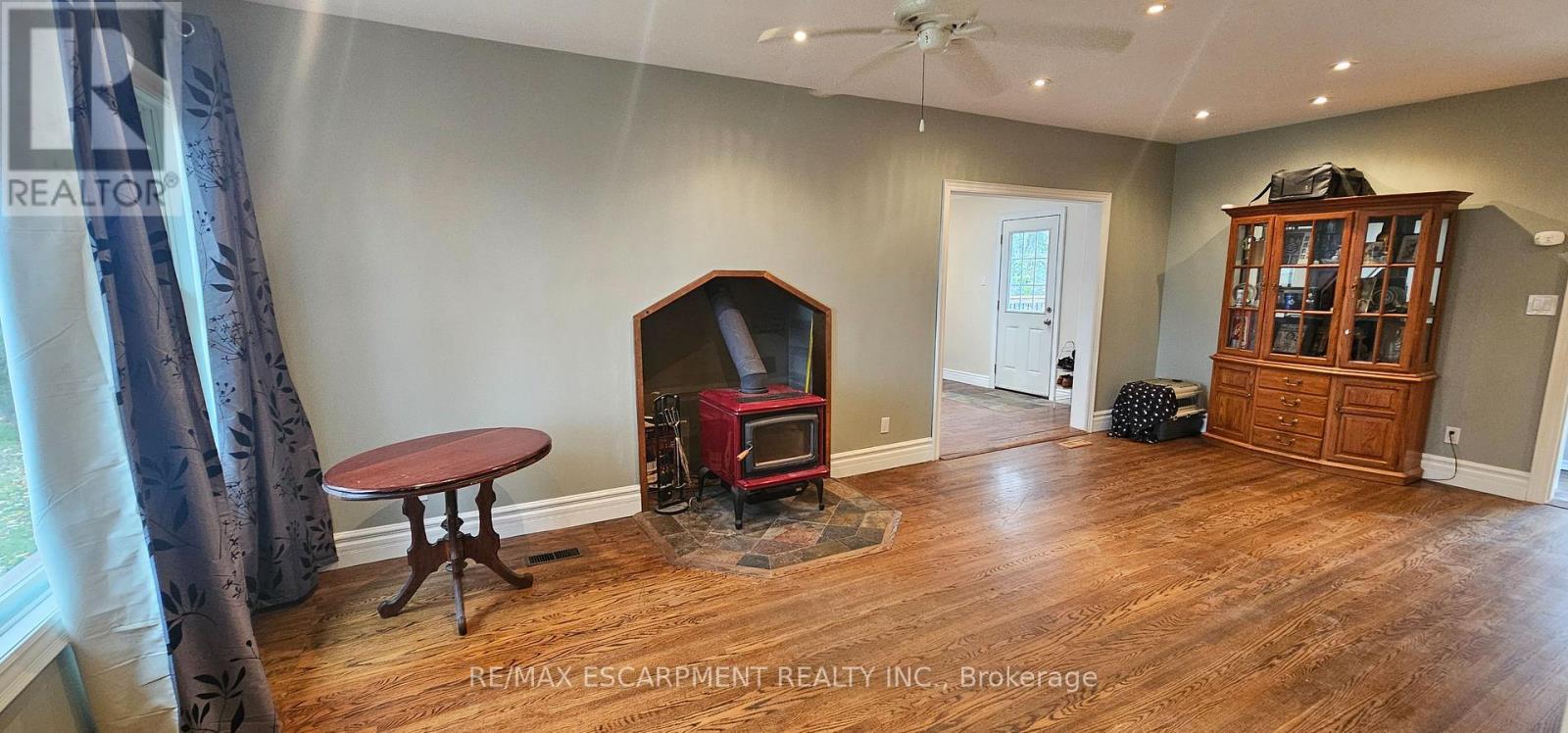 1083 Indiana Road E, Haldimand, Ontario  N0A 1C0 - Photo 18 - X12548630