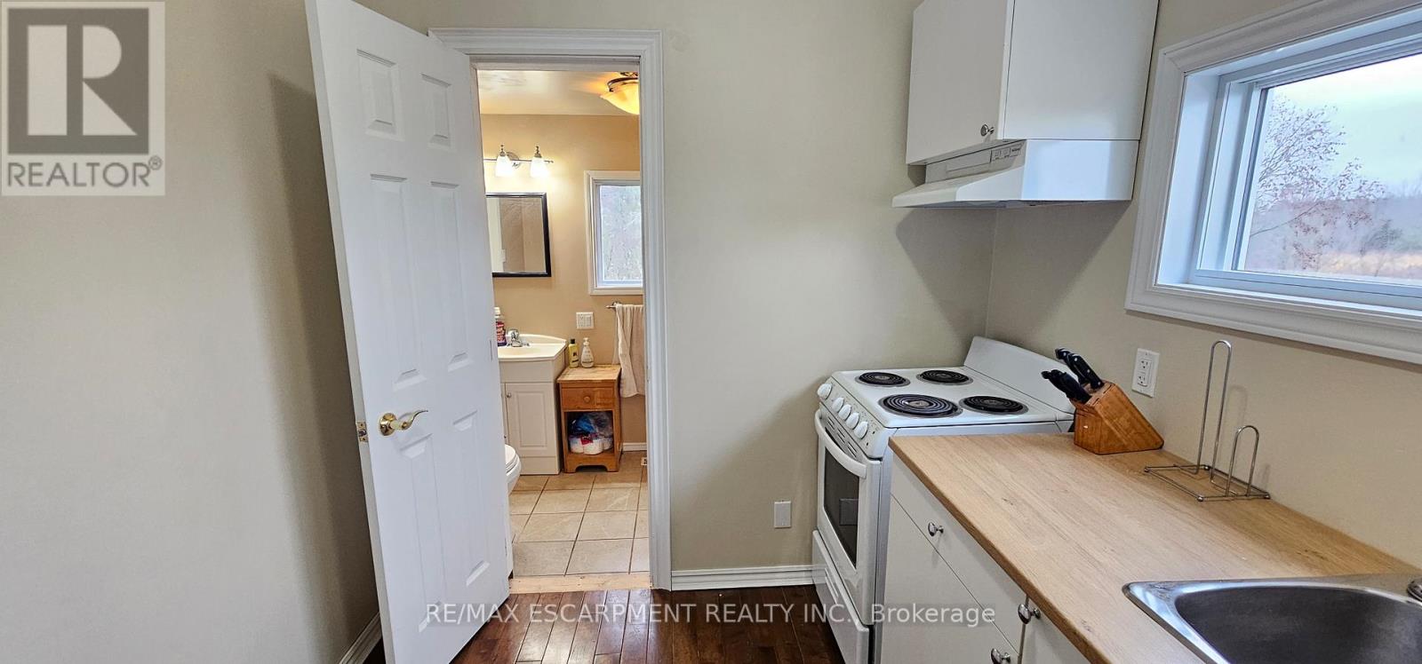 1083 Indiana Road E, Haldimand, Ontario  N0A 1C0 - Photo 19 - X12548630