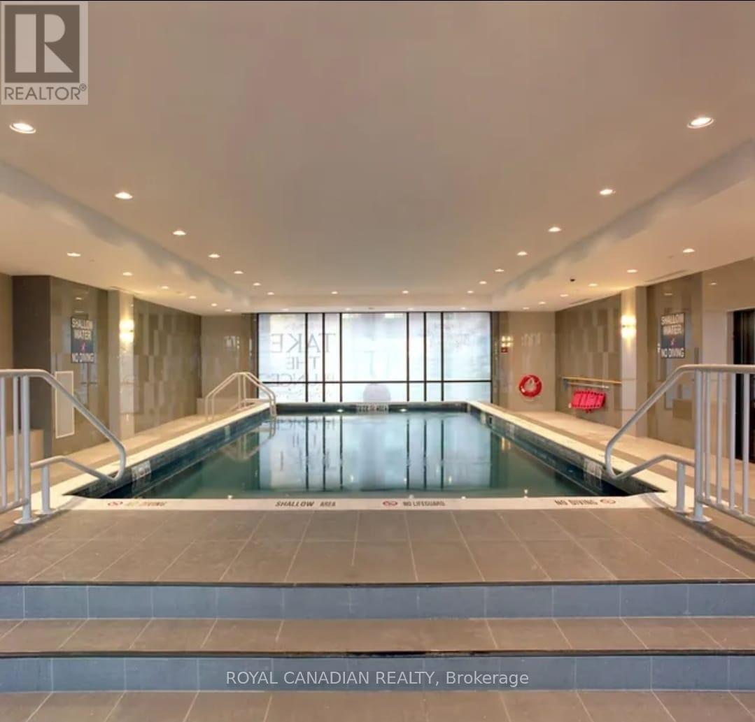 913 - 150 Main Street W, Hamilton, Ontario  L8P 1H8 - Photo 3 - X12548644