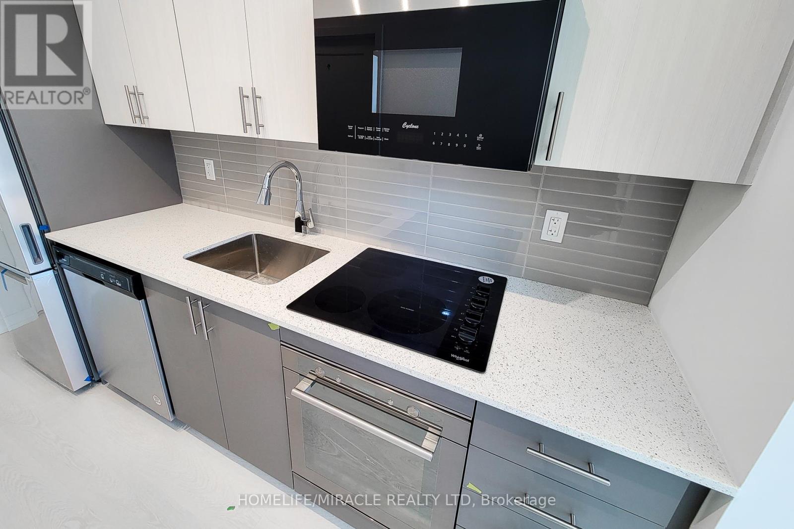 420 - 415 Main Street W, Hamilton, Ontario  L3M 1T1 - Photo 12 - X12548686