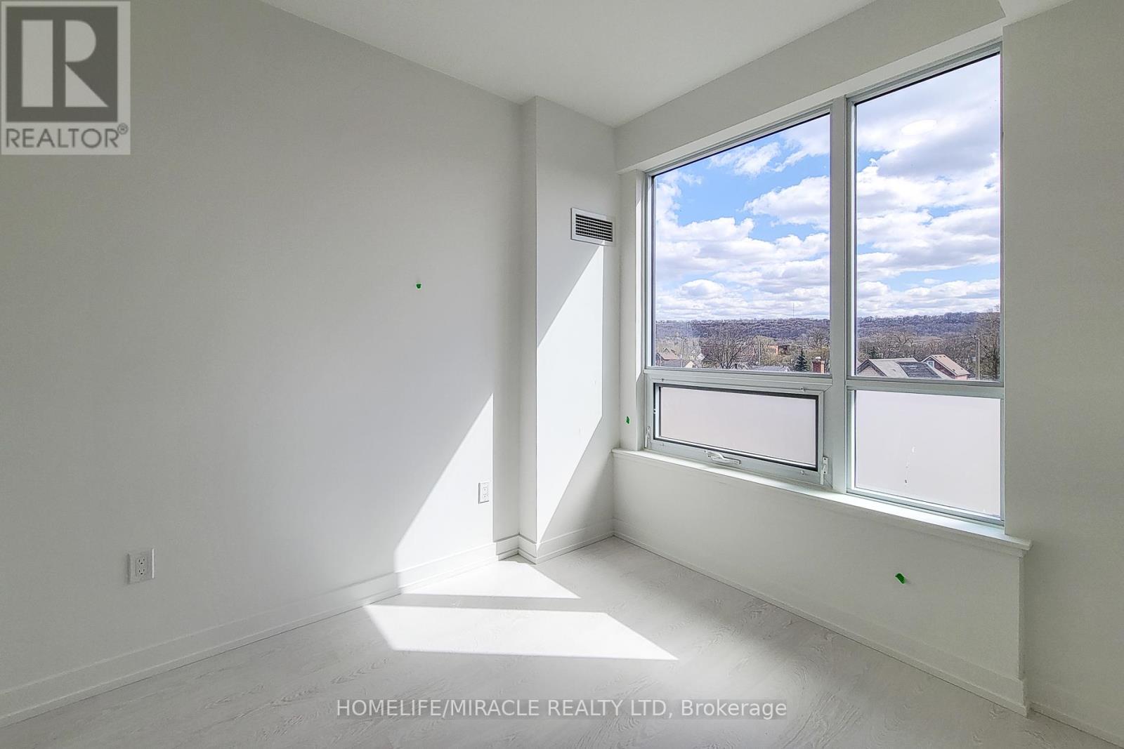 420 - 415 Main Street W, Hamilton, Ontario  L3M 1T1 - Photo 20 - X12548686