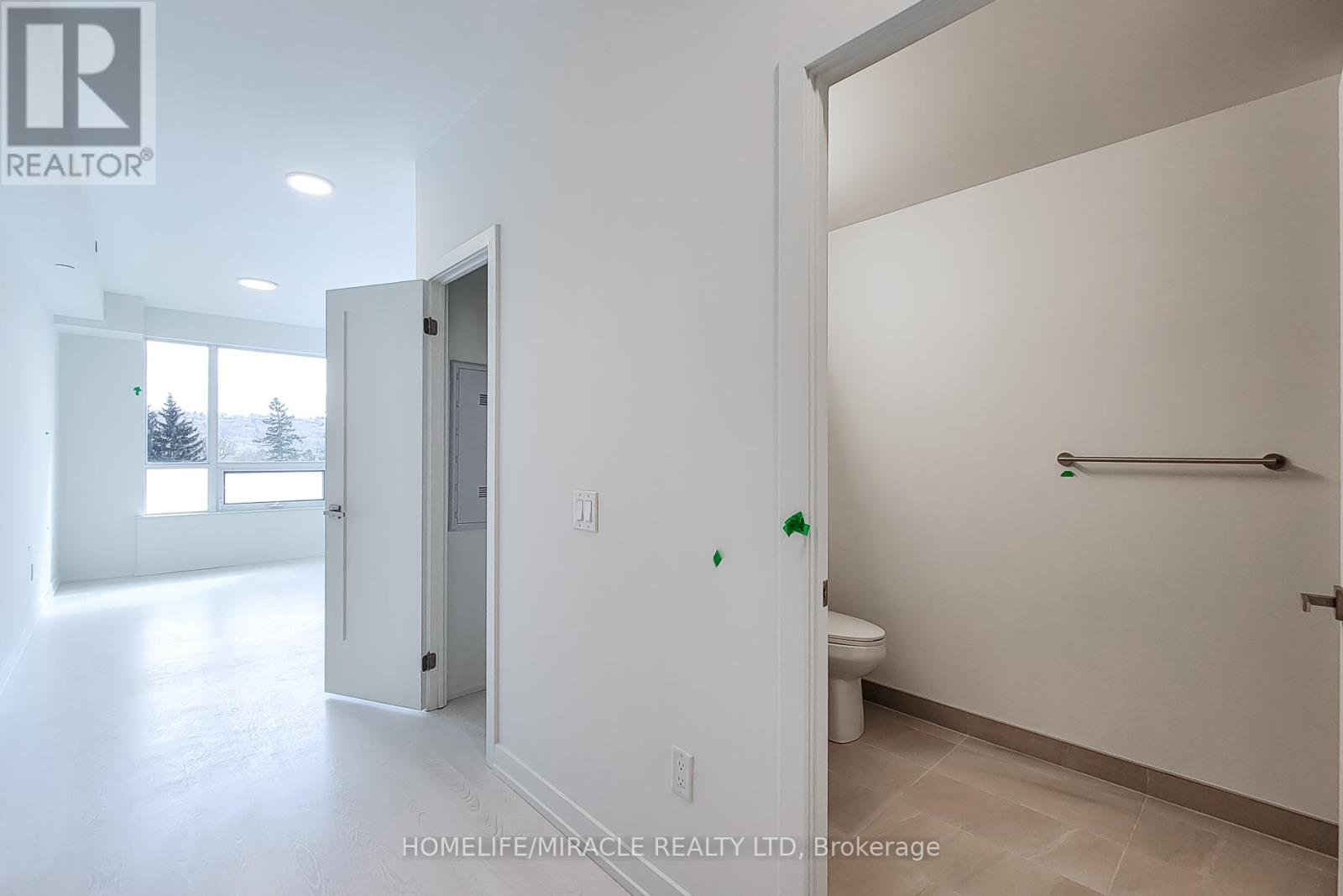 420 - 415 Main Street W, Hamilton, Ontario  L3M 1T1 - Photo 3 - X12548686