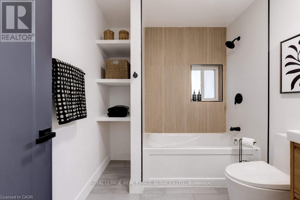 8 Whitfield Avenue, Hamilton, Ontario  L8L 4B4 - Photo 13 - X12548696