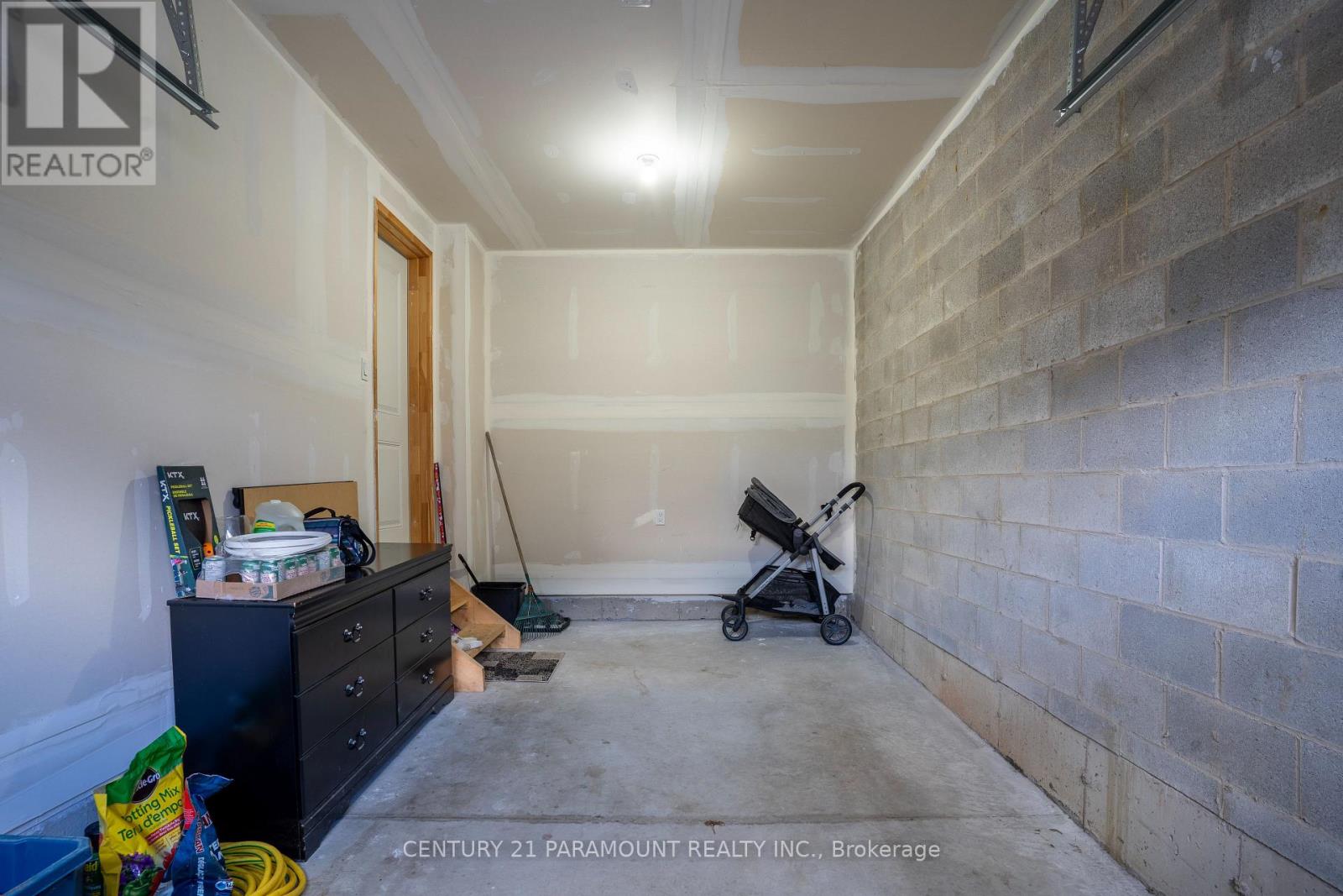 5 - 520 Grey Street, Brantford, Ontario  N3S 0K1 - Photo 32 - X12548700