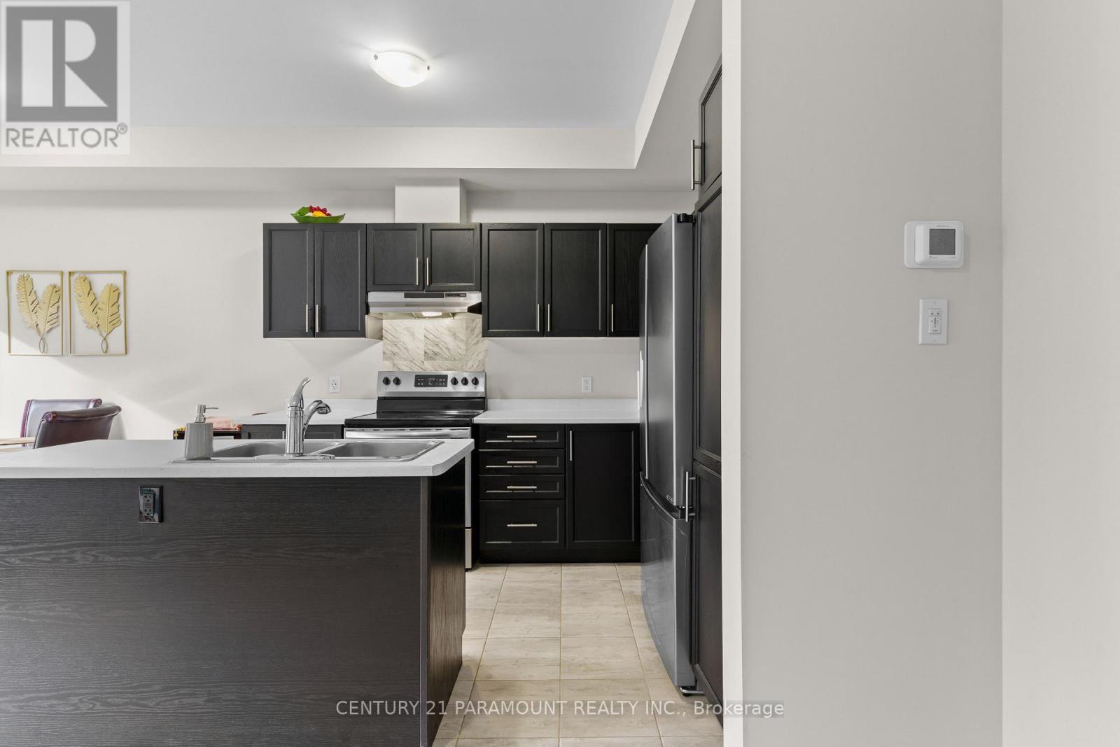 5 - 520 Grey Street, Brantford, Ontario  N3S 0K1 - Photo 8 - X12548700