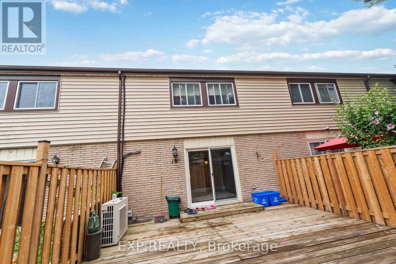 10 Claudette Gate, Hamilton, Ontario  L9B 1T5 - Photo 28 - X12548704