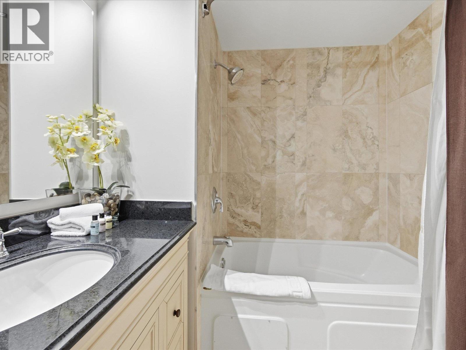 333 4905 Spearhead Place, Whistler, British Columbia  V0N 1B0 - Photo 22 - R3067705