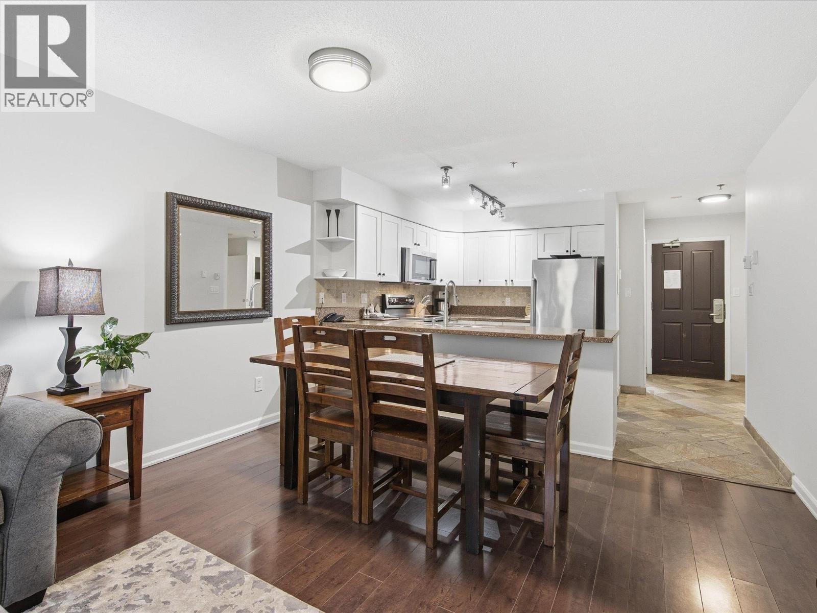 333 4905 Spearhead Place, Whistler, British Columbia  V0N 1B0 - Photo 8 - R3067705