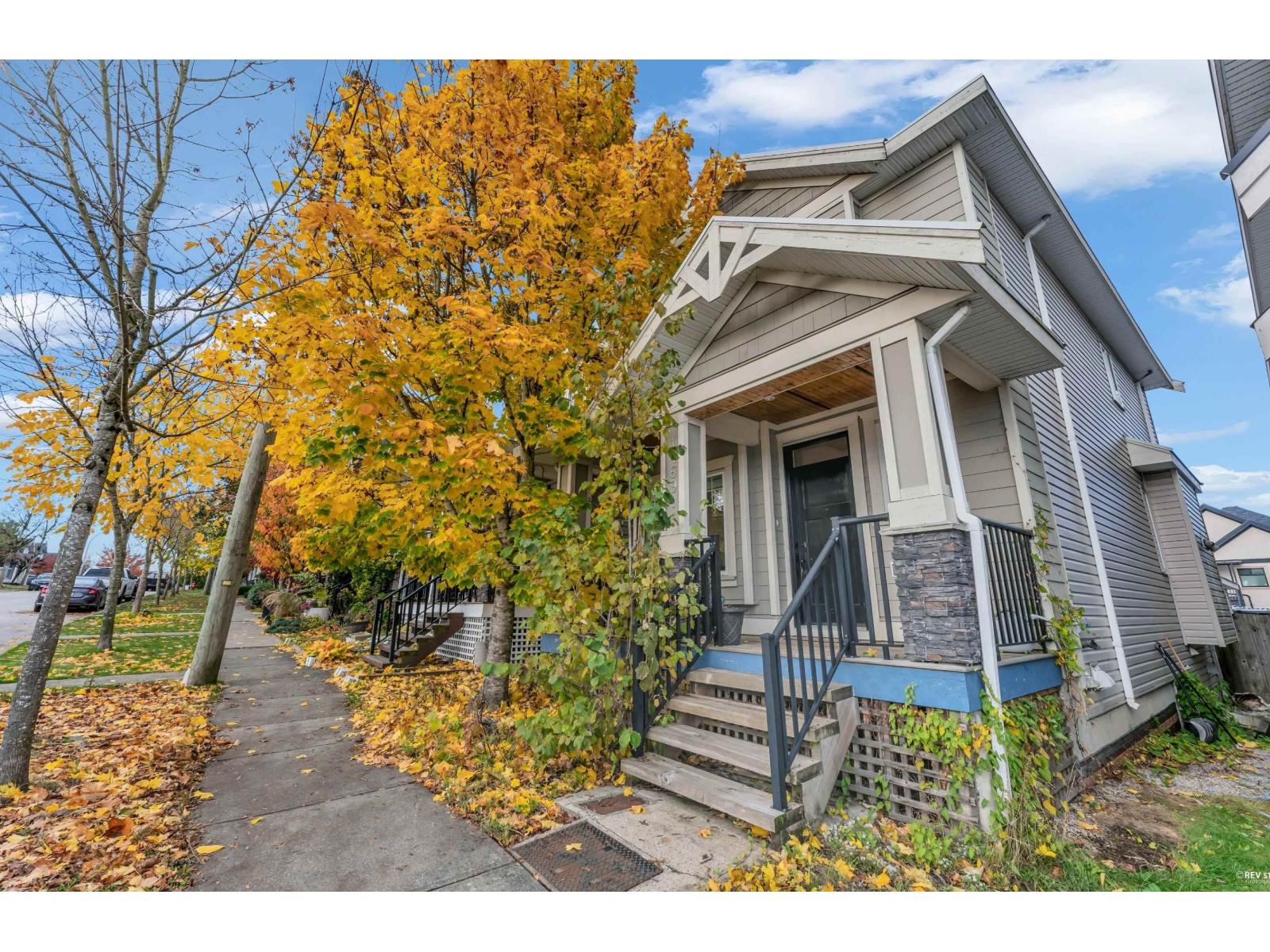 14691 59a Avenue, Surrey, British Columbia  V3S 1P9 - Photo 3 - R3066344