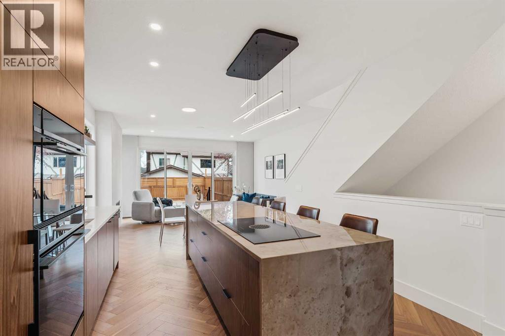 514 19 Street Nw, Calgary, Alberta  T2N 2J1 - Photo 3 - A2263241