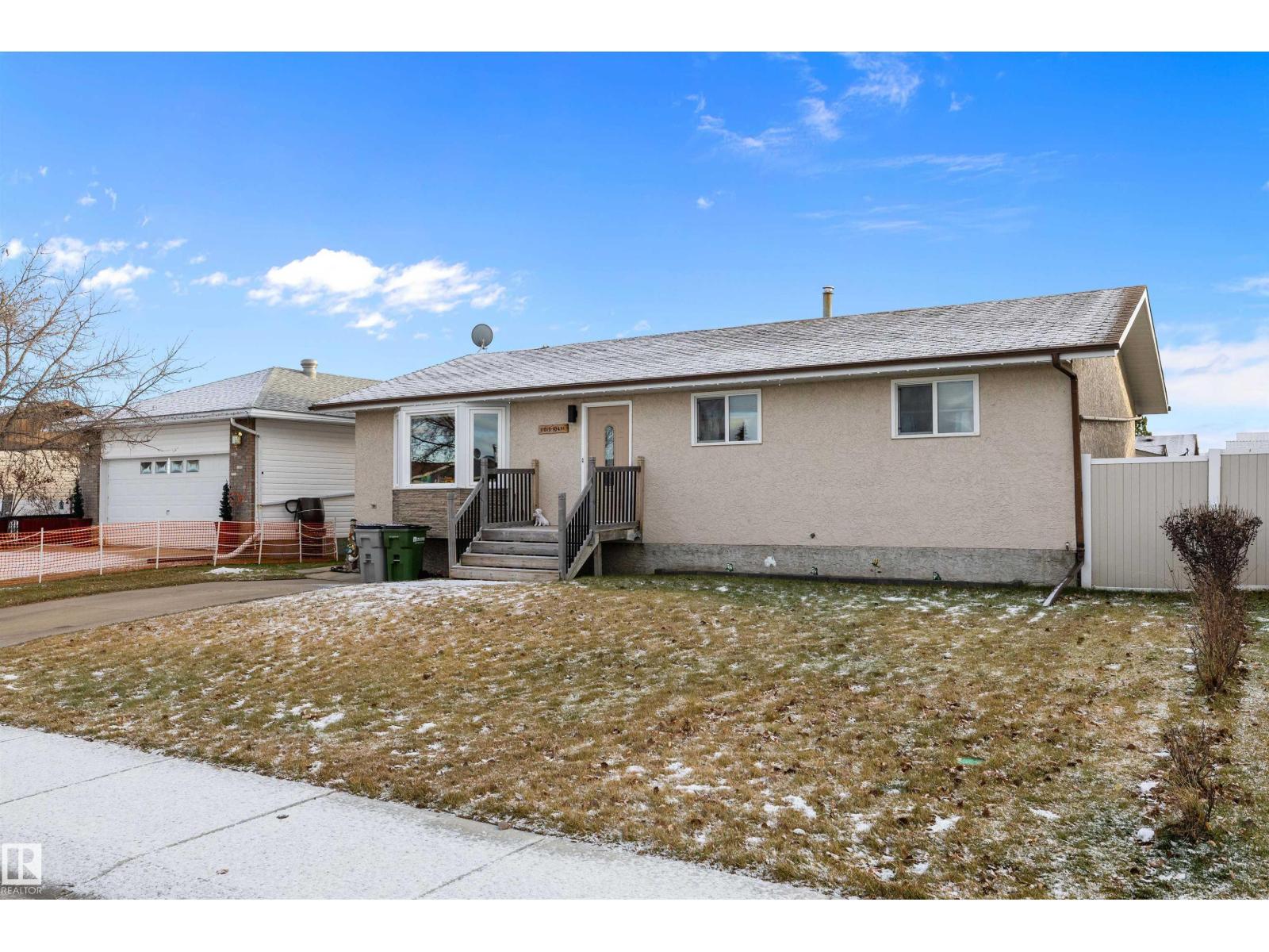 11019 104 St, Westlock, Alberta  T7P 1G5 - Photo 2 - E4465878