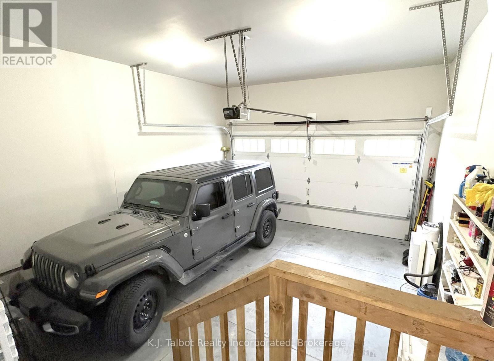 18 Tattersall Lane, Lambton Shores, Ontario  N0M 1T0 - Photo 23 - X12546666