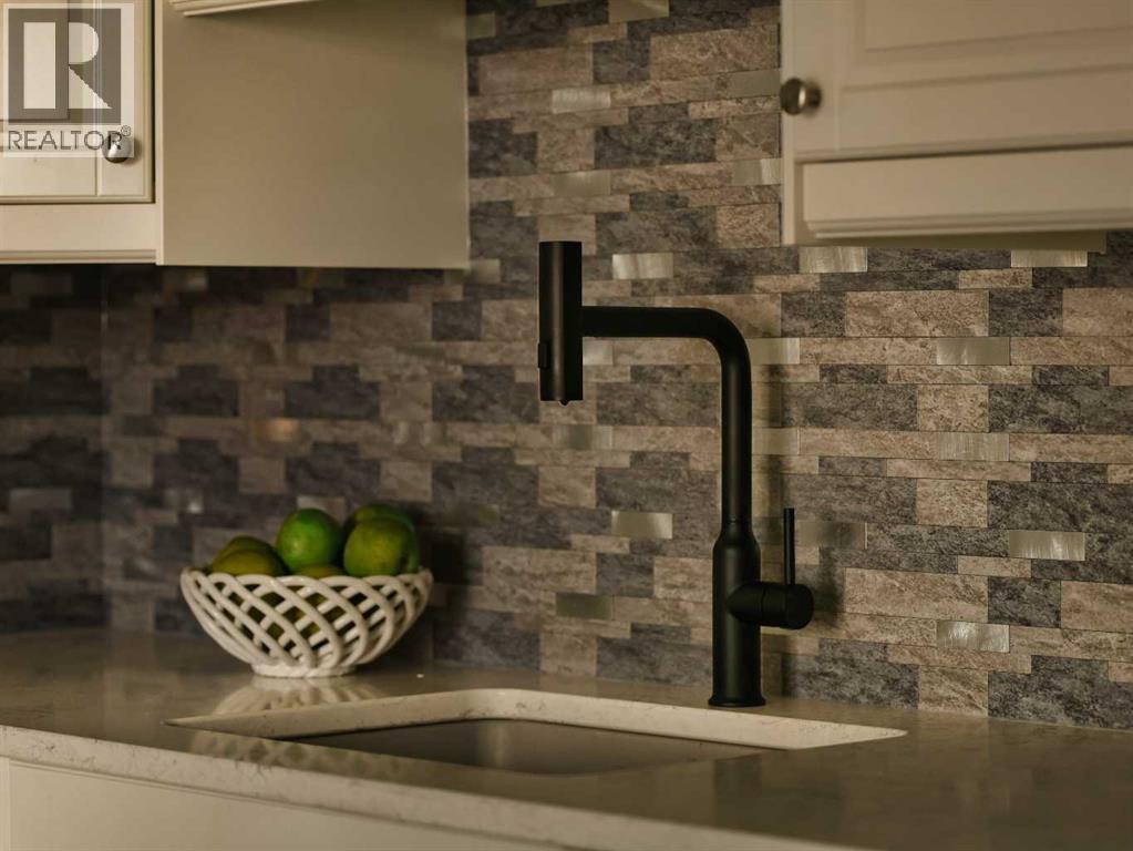 308 7a Avenue S, Lethbridge, Alberta  T1J 1N5 - Photo 8 - A2269659