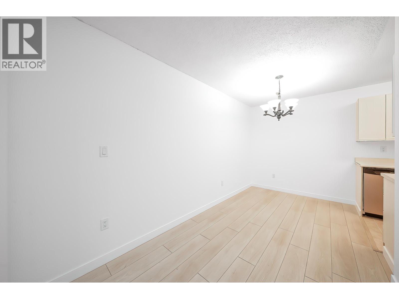 208 7571 Moffatt Road, Richmond, British Columbia  V6Y 3N1 - Photo 12 - R3067480