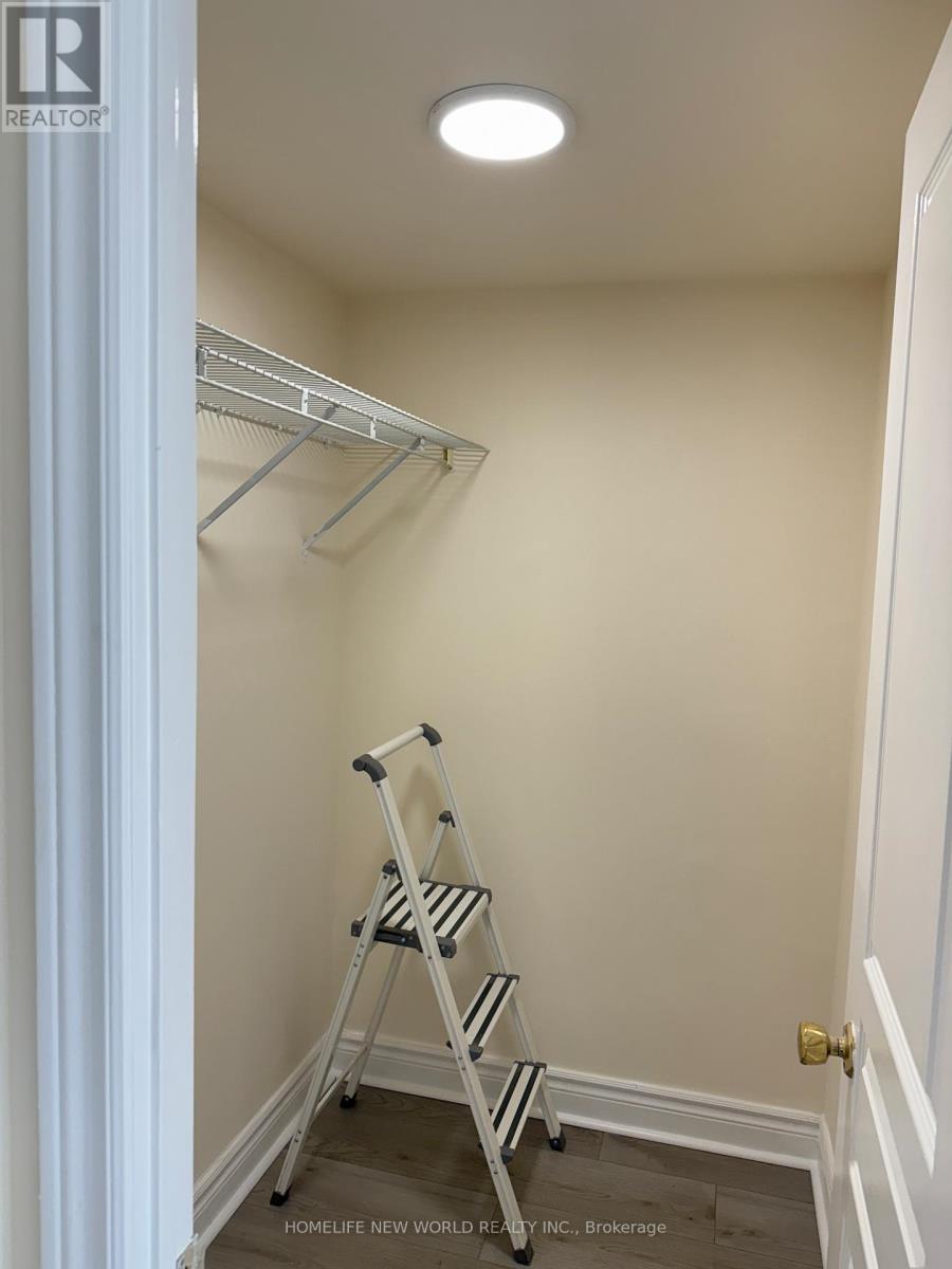 303 - 1 Hycrest Avenue, Toronto, Ontario  M2N 6V8 - Photo 13 - C12548734