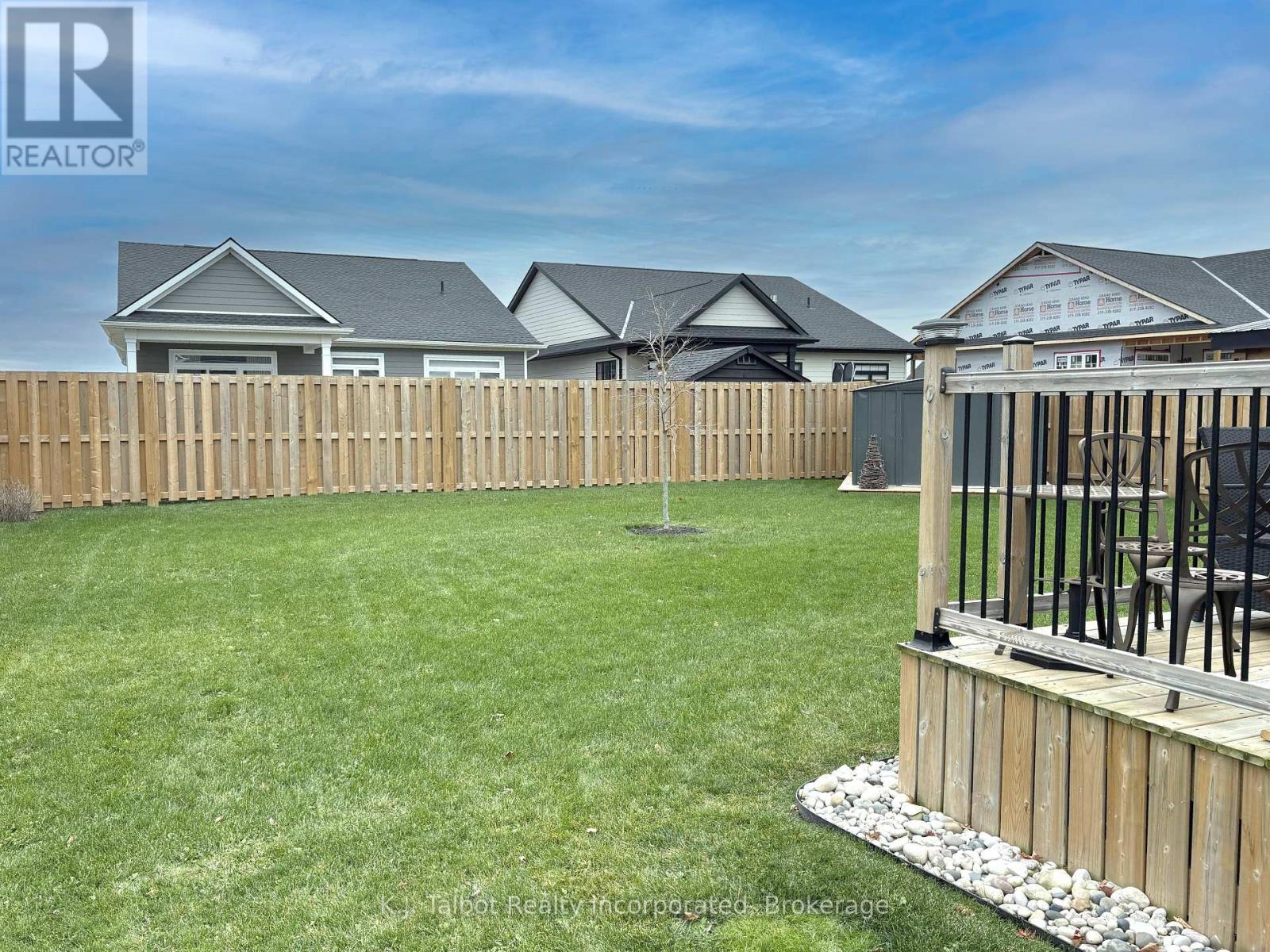 18 Tattersall Lane, Lambton Shores, Ontario  N0M 1T0 - Photo 30 - X12546666