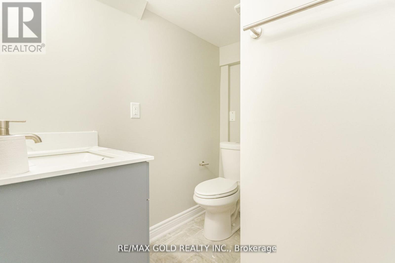 136 Bartley Bull Parkway, Brampton, Ontario L6W 2J9 - Photo 15 - W12548234