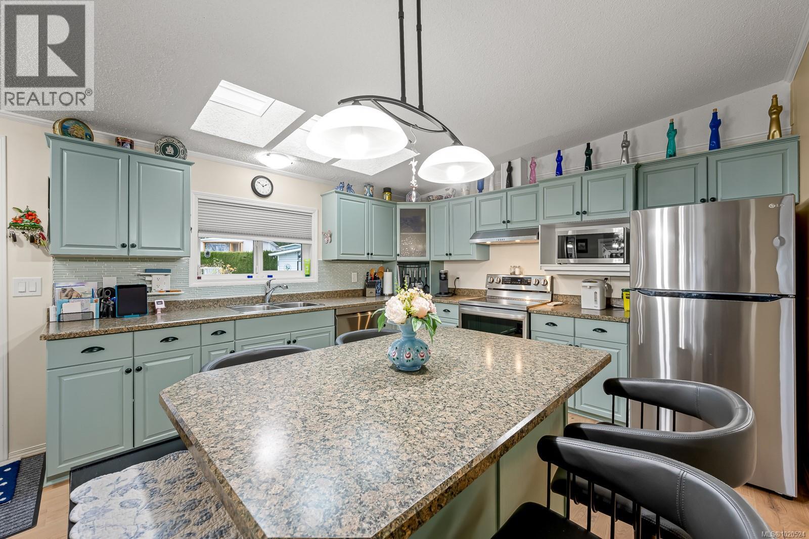 114 4714 Muir Rd, Courtenay, British Columbia V9N 8Z6 - Photo 7 - 1020524