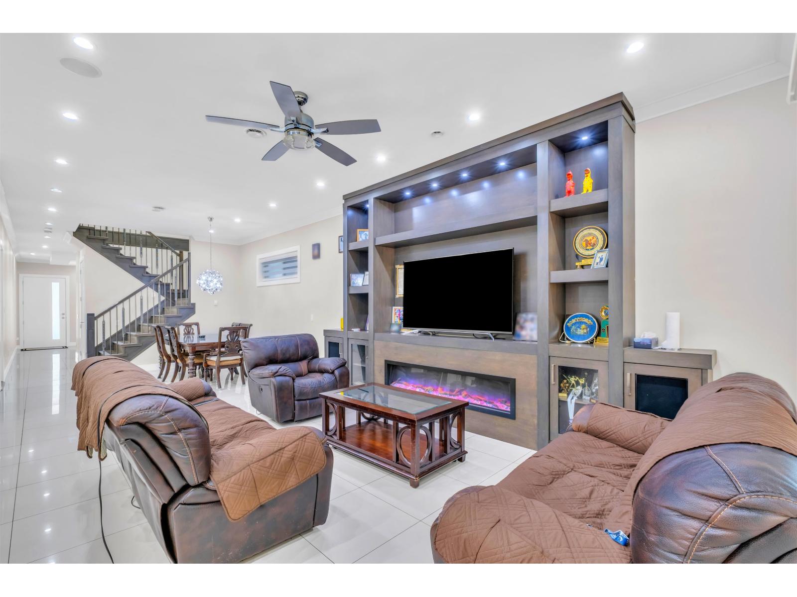 11899 74b Avenue, Delta, British Columbia  V4C 1H2 - Photo 2 - R3052983