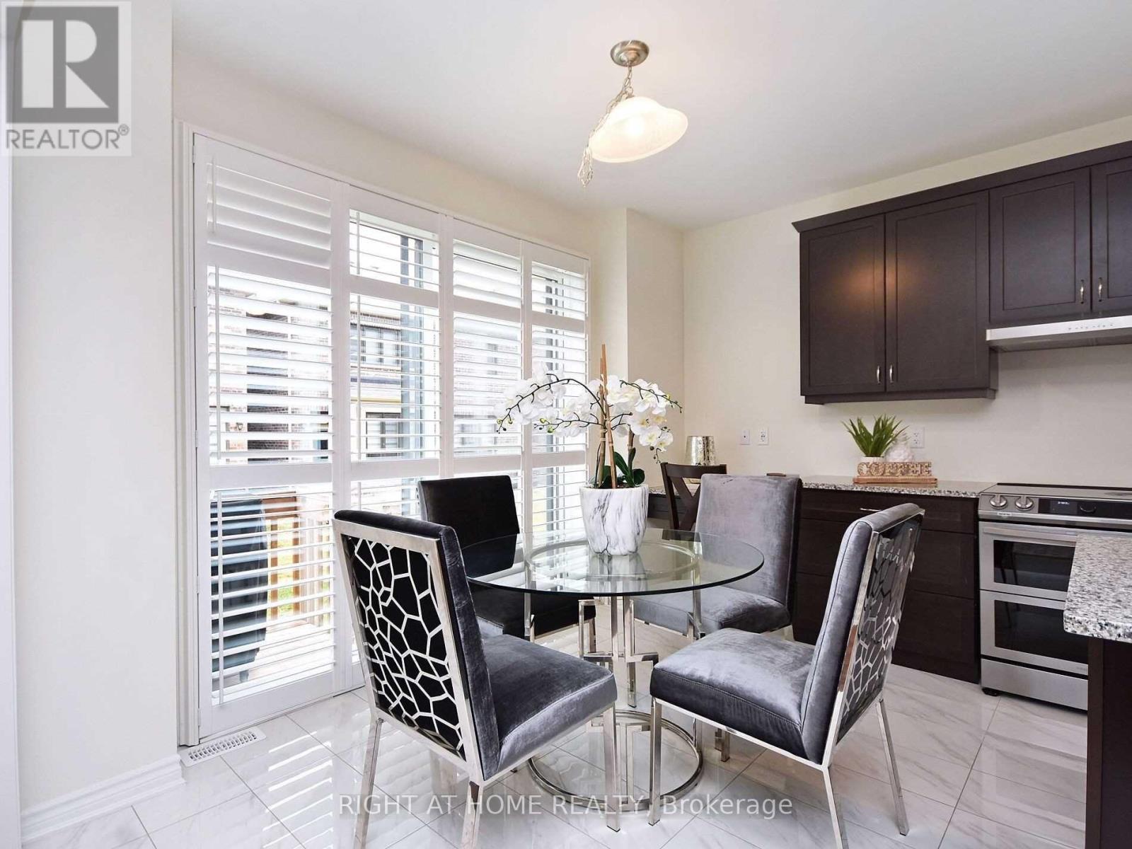 21 Salt Creek Terrace, Caledon, Ontario  L7C 4J3 - Photo 16 - W12548720