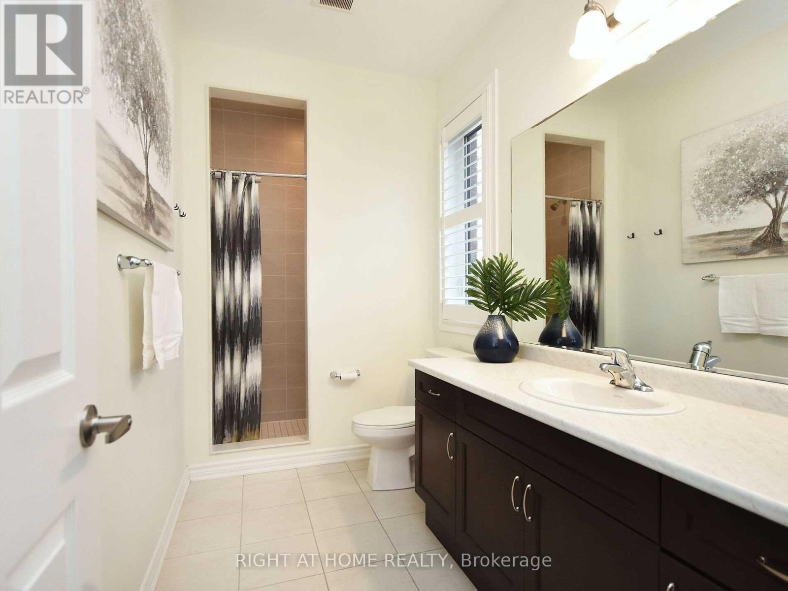 21 Salt Creek Terrace, Caledon, Ontario  L7C 4J3 - Photo 20 - W12548720