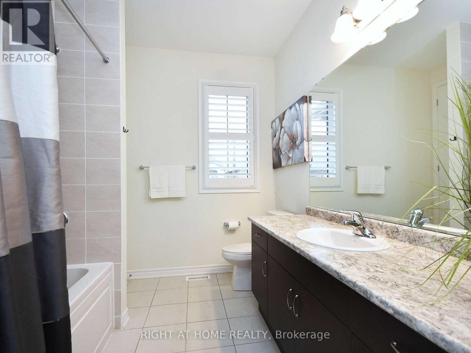 21 Salt Creek Terrace, Caledon, Ontario  L7C 4J3 - Photo 24 - W12548720
