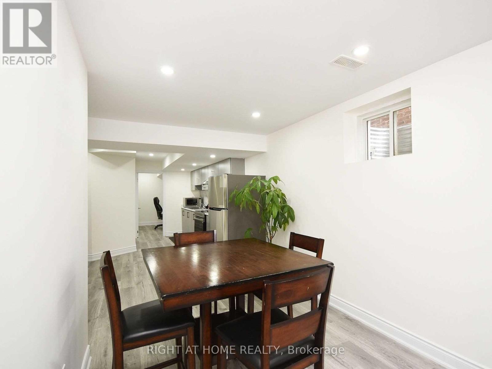 21 Salt Creek Terrace, Caledon, Ontario  L7C 4J3 - Photo 31 - W12548720