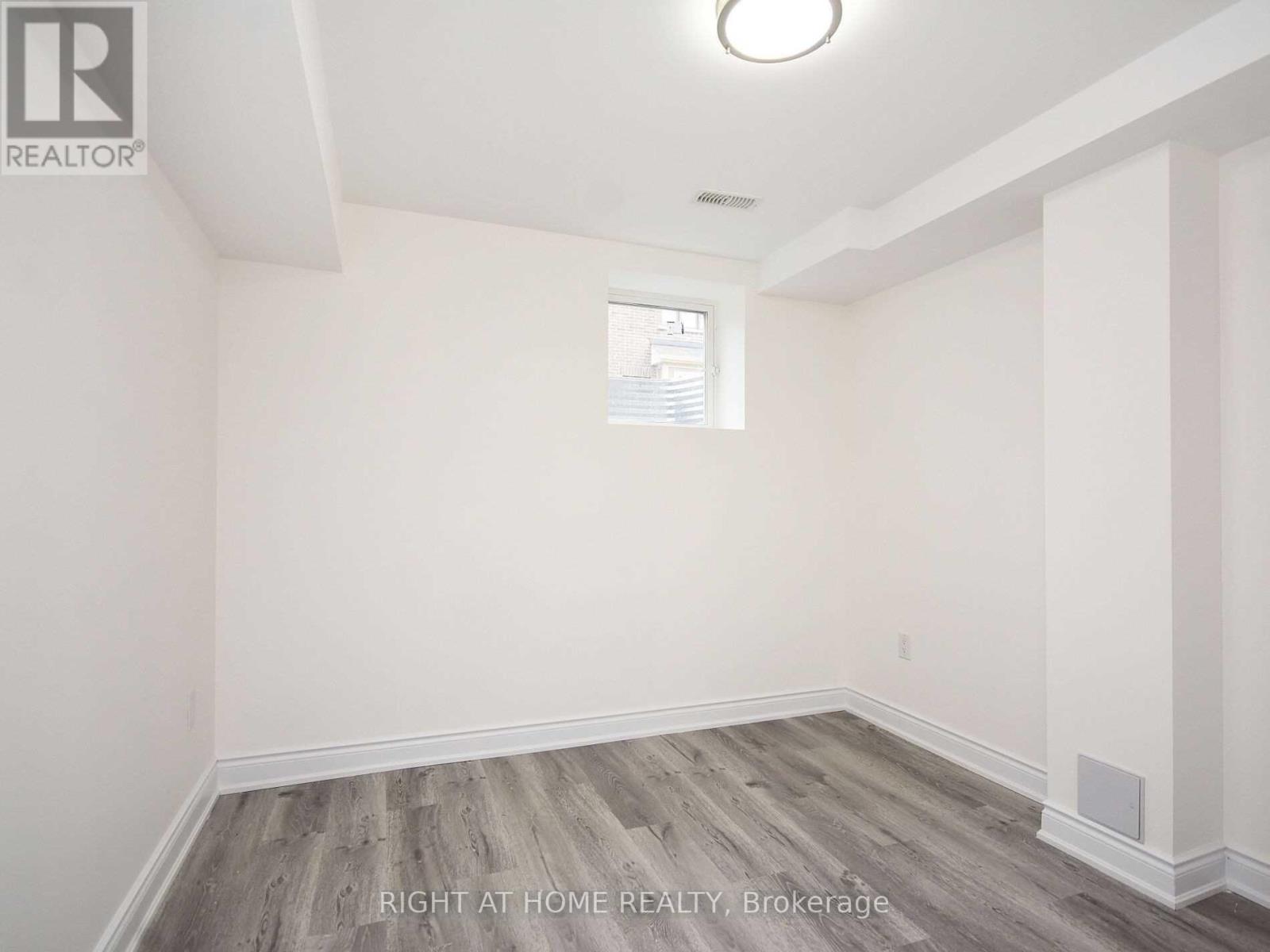 21 Salt Creek Terrace, Caledon, Ontario  L7C 4J3 - Photo 33 - W12548720