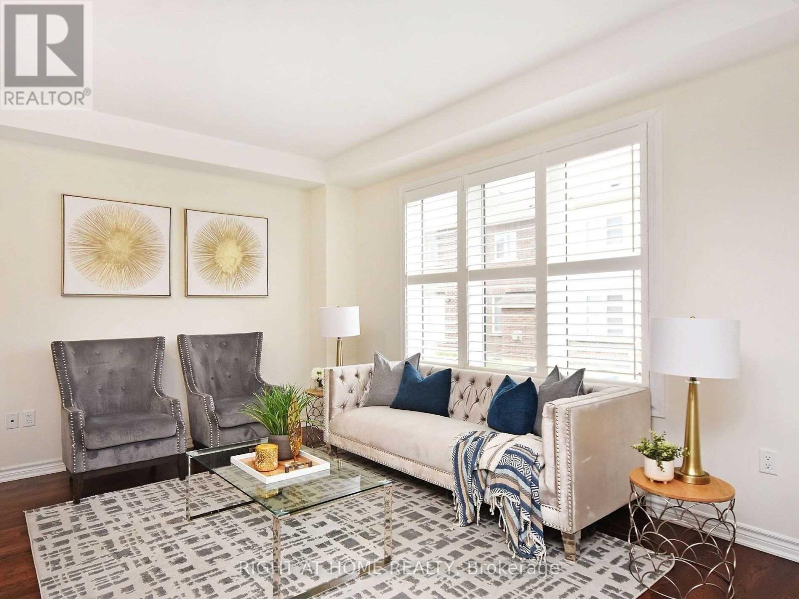 21 Salt Creek Terrace, Caledon, Ontario  L7C 4J3 - Photo 8 - W12548720