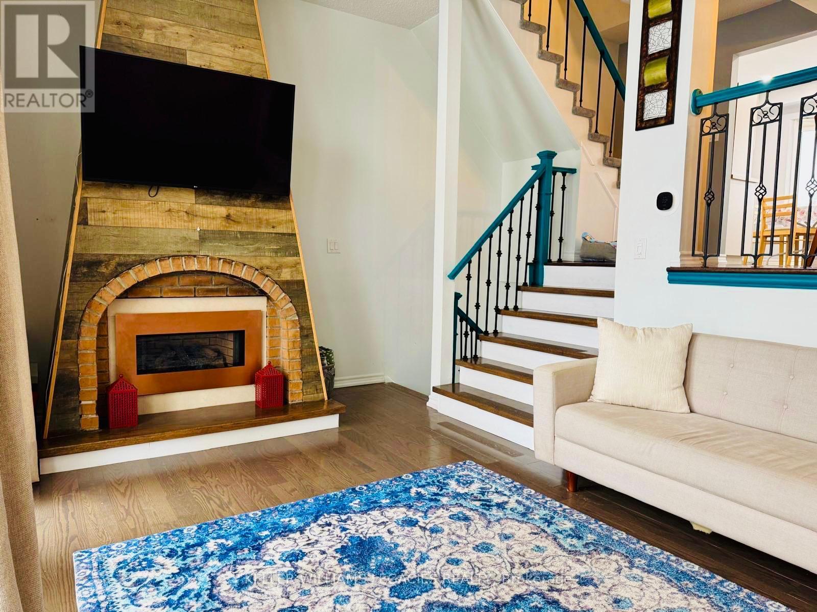 80 - 6780 Formentera Avenue, Mississauga, Ontario  L5N 2L1 - Photo 5 - W12539946