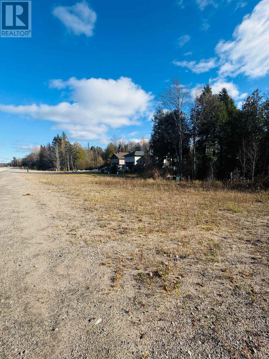 443 CARMICHAEL DRIVE, North Bay, Ontario