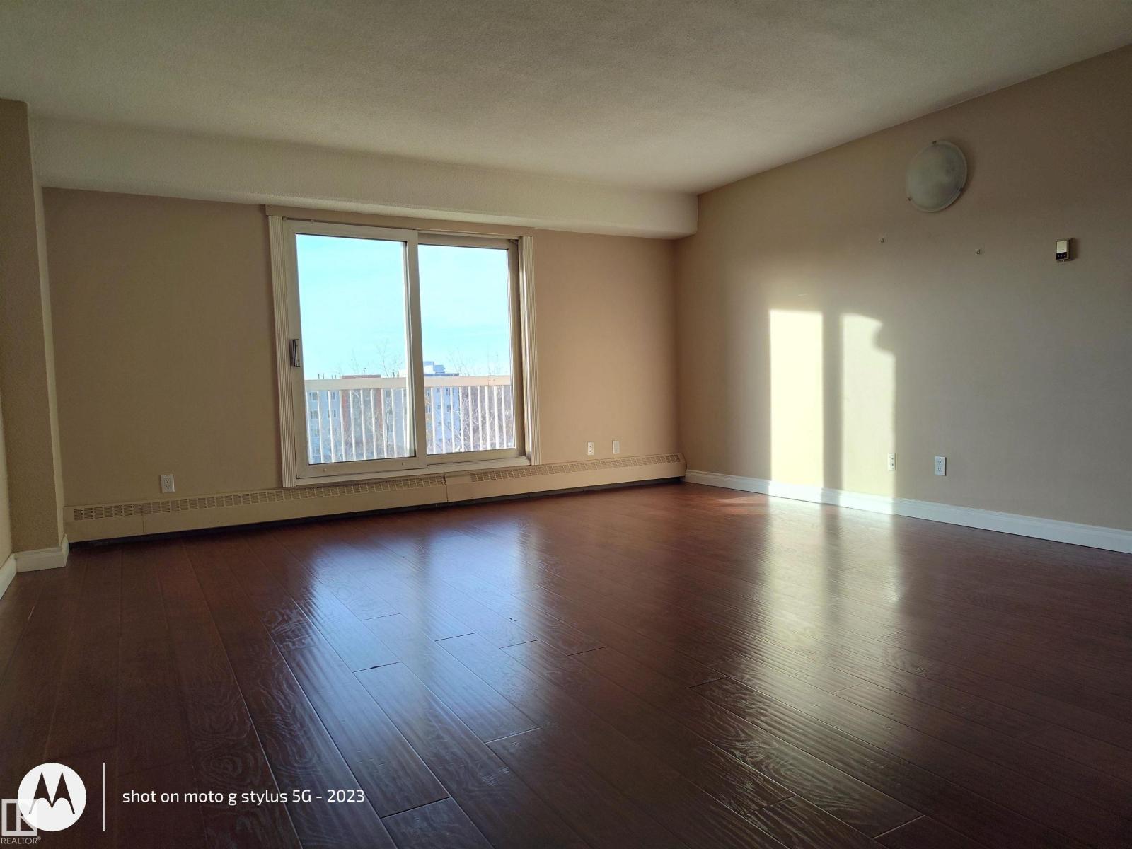 #809 11211 85 St Nw, Edmonton, Alberta  T5R 4T7 - Photo 3 - E4465368