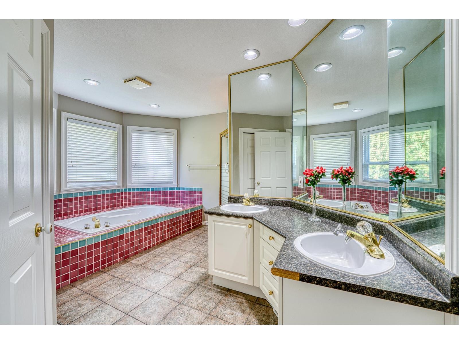 15643 78a Avenue, Surrey, British Columbia  V4N 0X5 - Photo 19 - R3064005