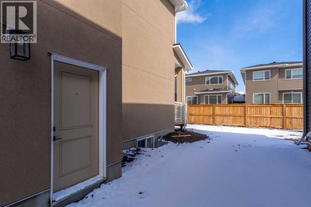 223 Kinniburgh Loop, Chestermere, Alberta  T1X 2S7 - Photo 46 - A2270887